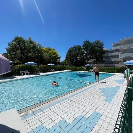 Homely Apartment With Shared Pools - Beahost * Bibione